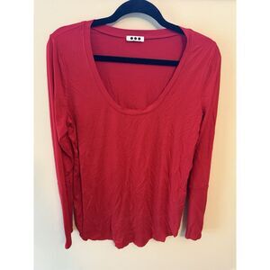 Three Dots Women's Long Sleeve Red Scoop Neck Size L: Ribbed Knit Detail Sleeve